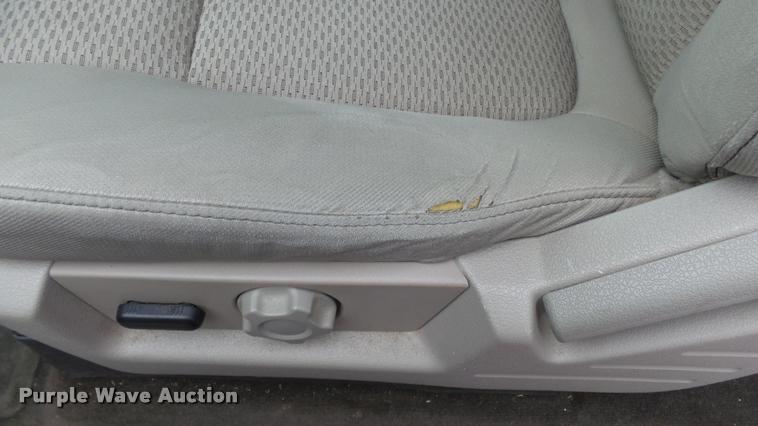 image for item K8043 2010 Ford F150 XLT SuperCab pickup truck