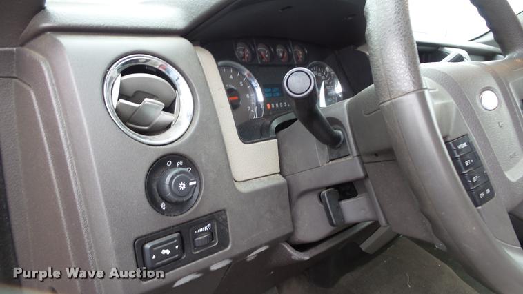 image for item K8043 2010 Ford F150 XLT SuperCab pickup truck