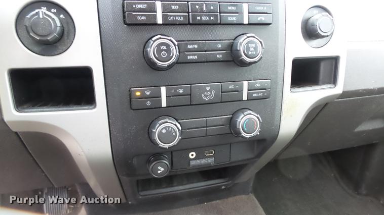 image for item K8043 2010 Ford F150 XLT SuperCab pickup truck