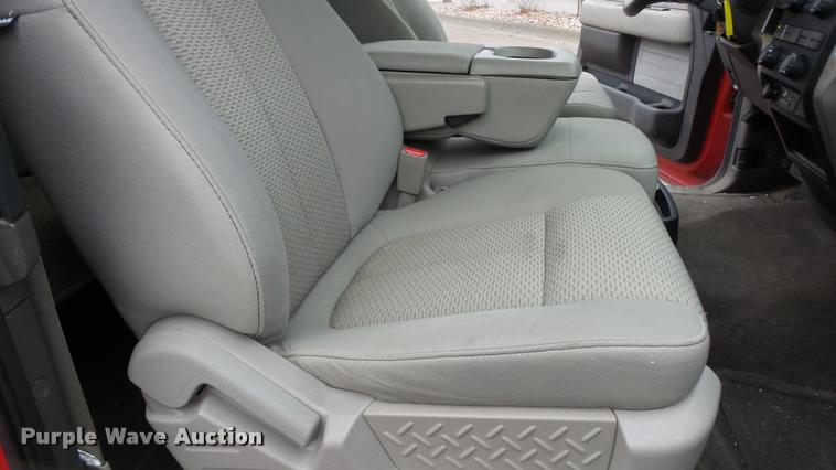 image for item K8043 2010 Ford F150 XLT SuperCab pickup truck