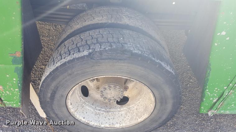 image for item L1721 1998 GMC C6500 flatbed truck