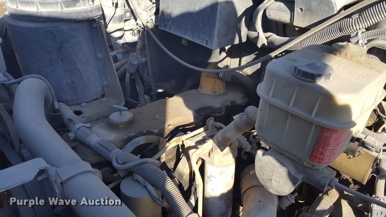 image for item L1721 1998 GMC C6500 flatbed truck