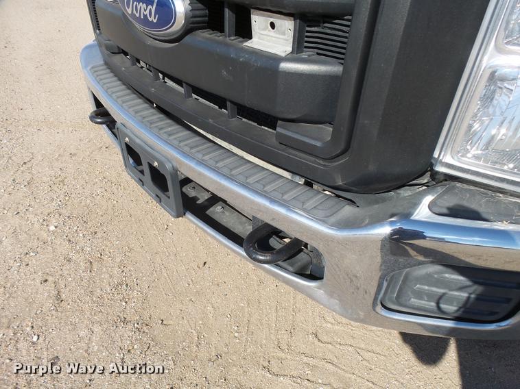 image for item L3304 2011 Ford F250 Super Duty SuperCab pickup truck