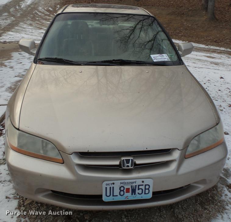 image for item L3619 2000 Honda Accord