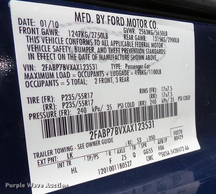 image for item L3628 2010 Ford Crown Victoria Police Interceptor