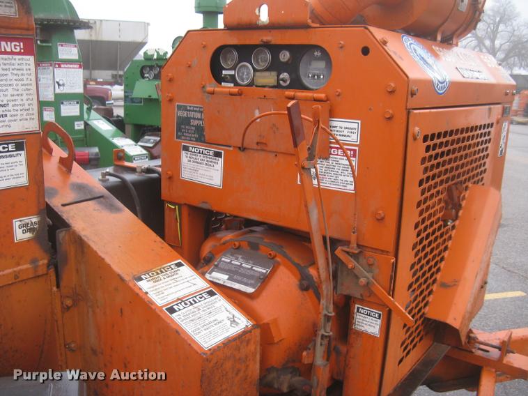 image for item L3934 Bandit 250XP chipper