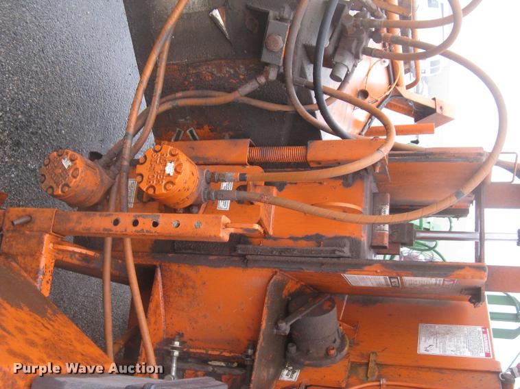 image for item L3934 Bandit 250XP chipper