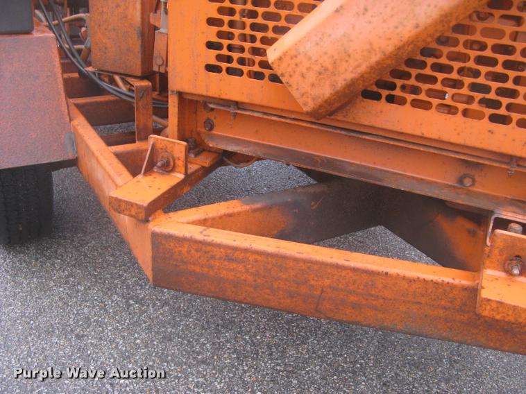 image for item L3934 Bandit 250XP chipper