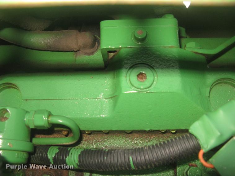 image for item L3935 2000 Bandit 250XP chipper