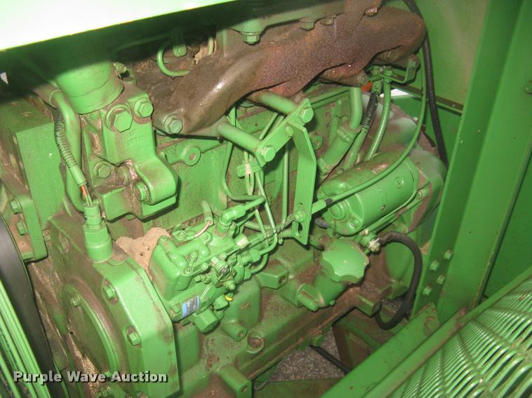 image for item L3935 2000 Bandit 250XP chipper