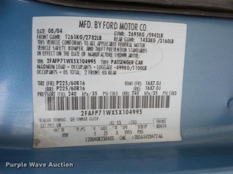 image for item L4502 2005 Ford Crown Victoria Police Interceptor