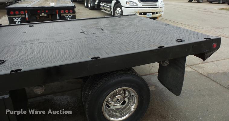 image for item L4504 1997 Ford F450 Super Duty flatbed truck