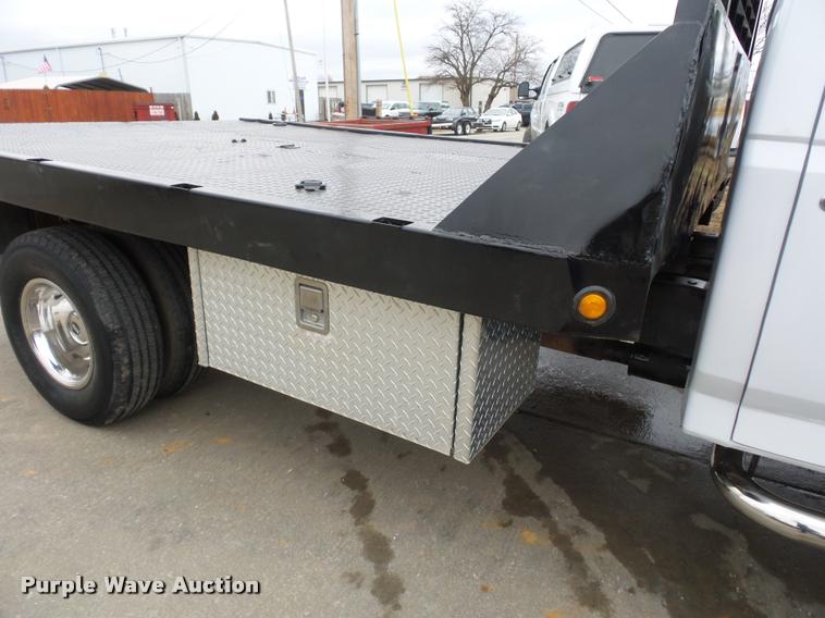 image for item L4504 1997 Ford F450 Super Duty flatbed truck