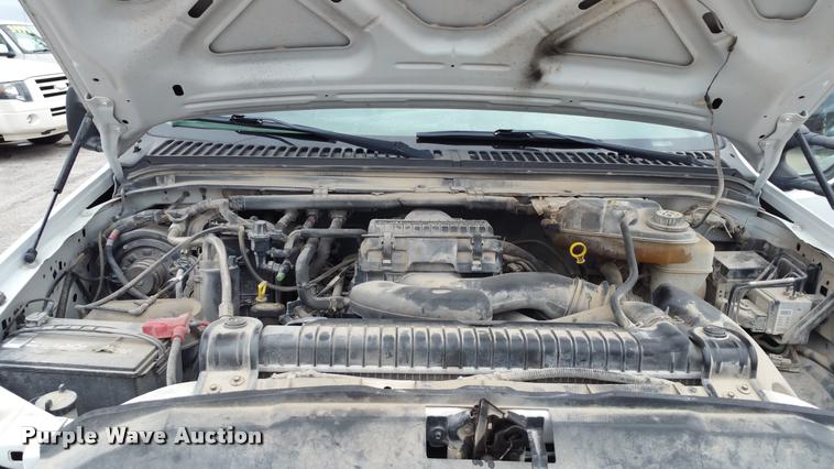 image for item L4509 2005 Ford F250 Super Duty pickup truck