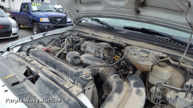 image for item L4509 2005 Ford F250 Super Duty pickup truck