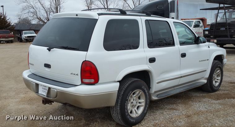 image for item L4510 2001 Dodge Durango SUV
