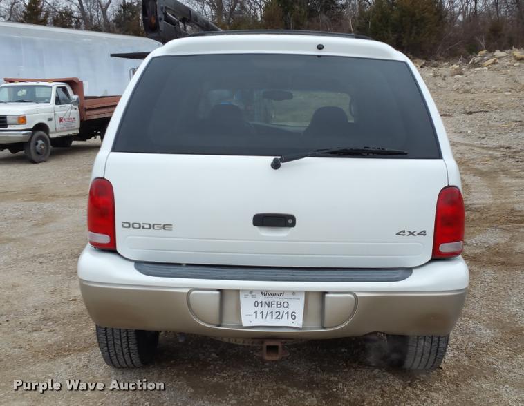 image for item L4510 2001 Dodge Durango SUV