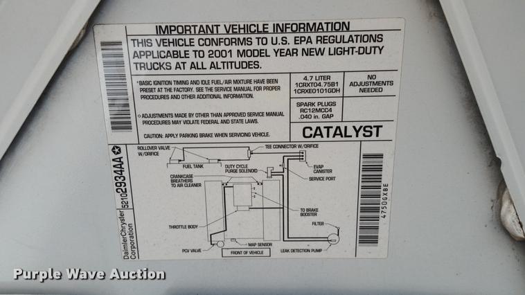 image for item L4510 2001 Dodge Durango SUV