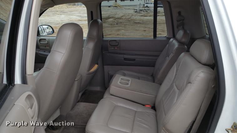 image for item L4510 2001 Dodge Durango SUV