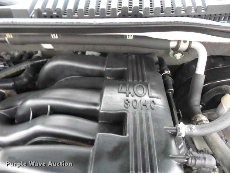 image for item L4511 2010 Ford Explorer SUV