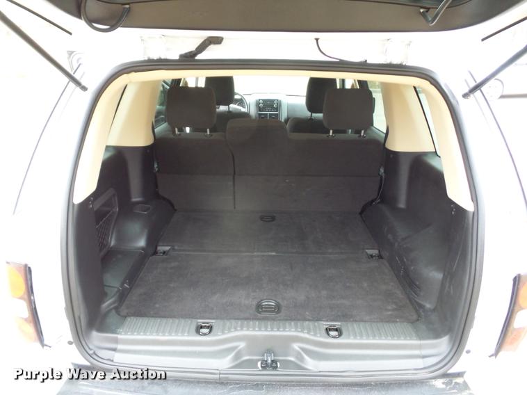 image for item L4511 2010 Ford Explorer SUV