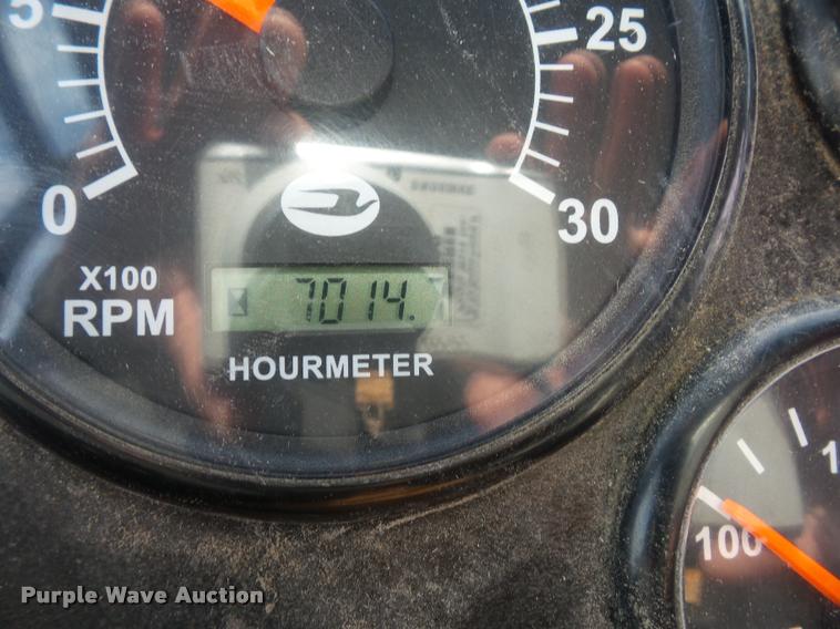 image for item L4669 2006 Blue Bird school bus