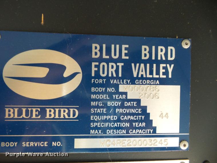 image for item L4669 2006 Blue Bird school bus