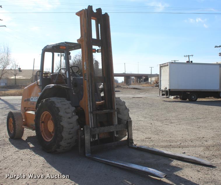 image for item L4953 Case 586G rough terrain forklift