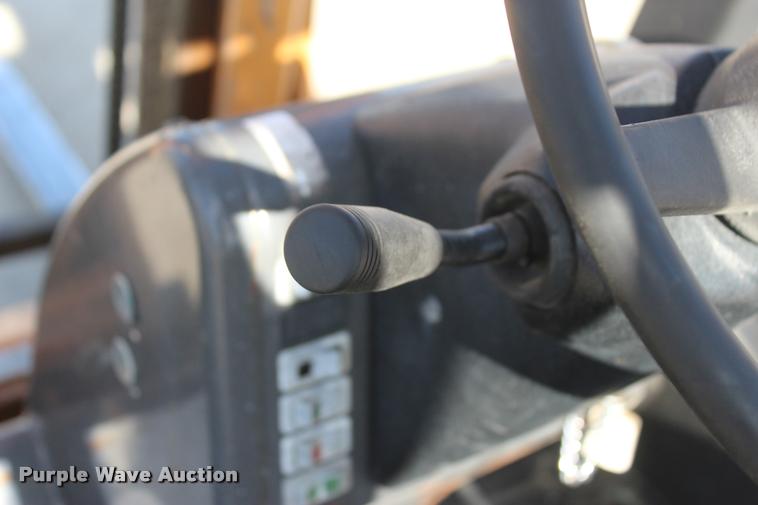 image for item L4953 Case 586G rough terrain forklift