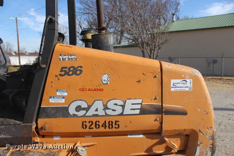 image for item L4953 Case 586G rough terrain forklift