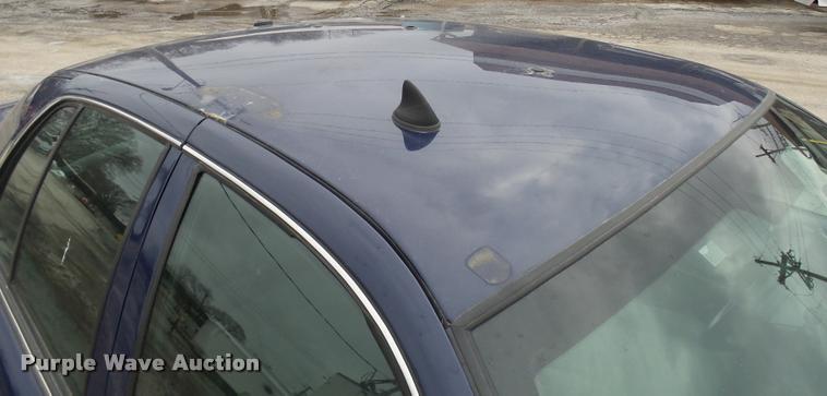 image for item L7220 2011 Ford Crown Victoria Police Interceptor