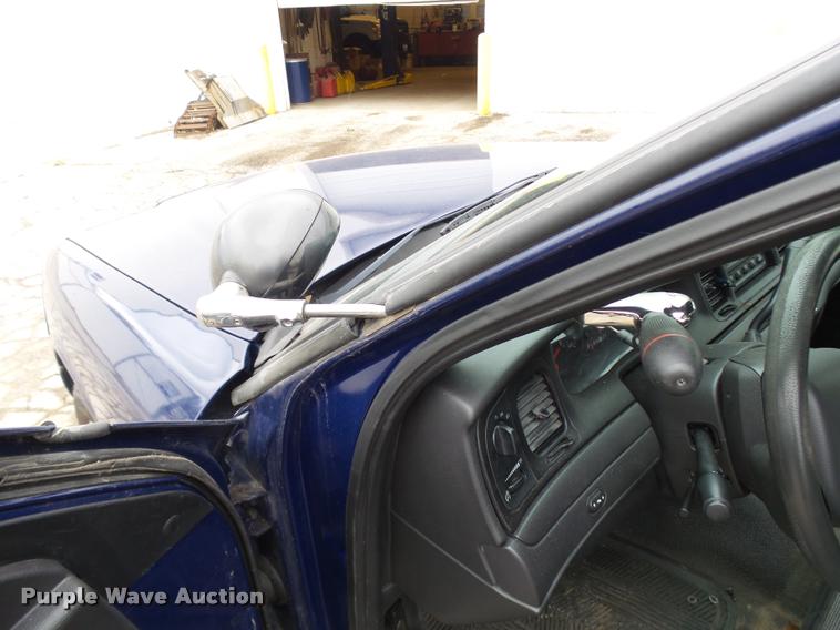 image for item L7220 2011 Ford Crown Victoria Police Interceptor