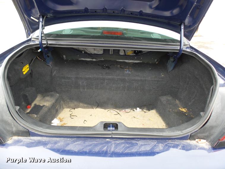 image for item L7220 2011 Ford Crown Victoria Police Interceptor