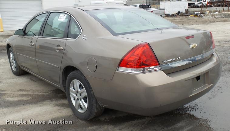 image for item L7221 2007 Chevrolet Impala LS