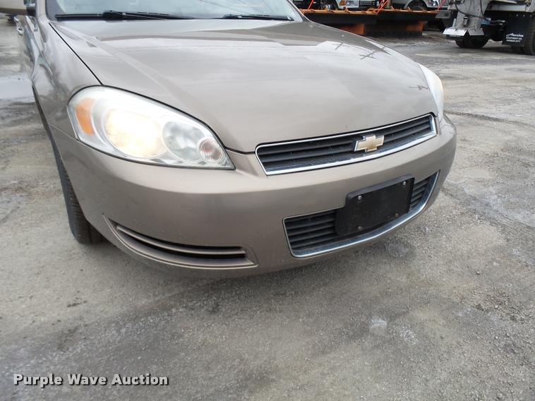 image for item L7221 2007 Chevrolet Impala LS