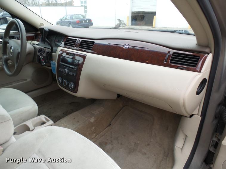 image for item L7221 2007 Chevrolet Impala LS