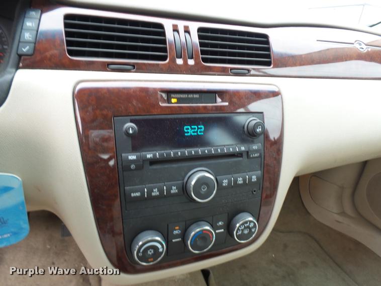 image for item L7221 2007 Chevrolet Impala LS