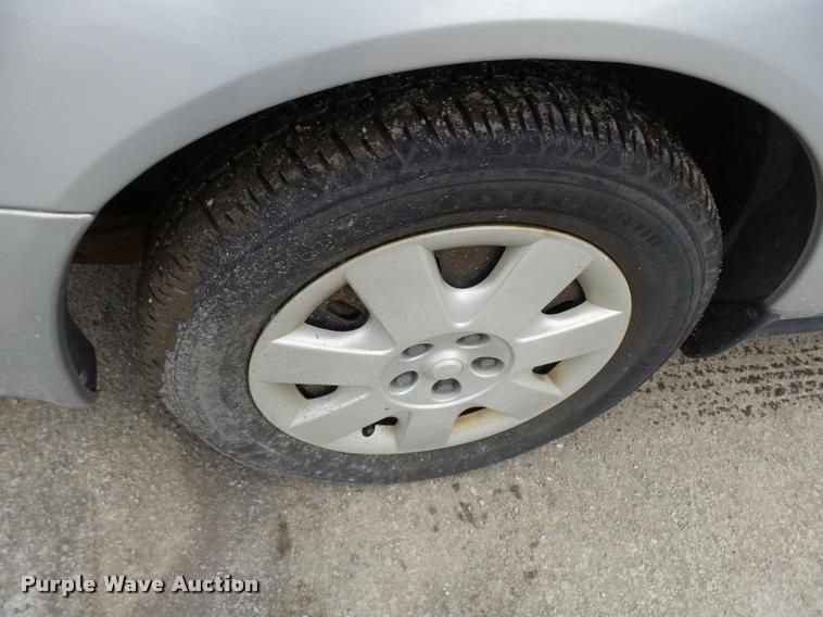 image for item L7222 2001 Ford Taurus