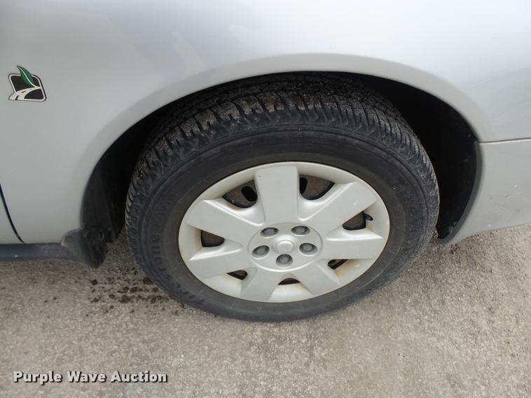 image for item L7222 2001 Ford Taurus