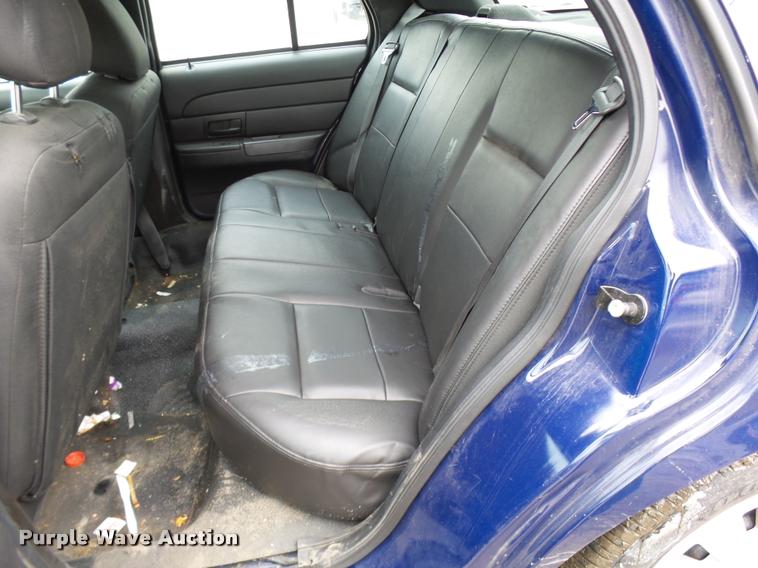 image for item L7223 2011 Ford Crown Victoria Police Interceptor