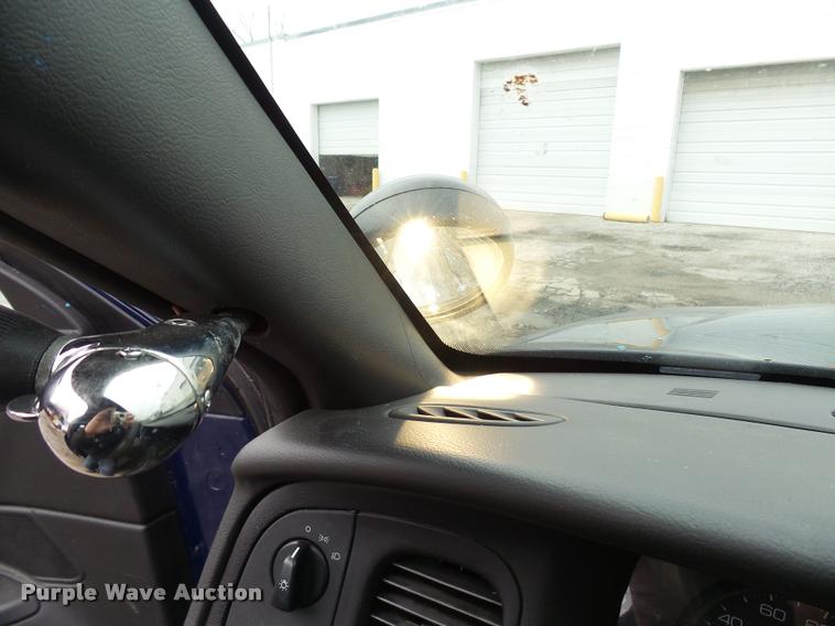 image for item L7223 2011 Ford Crown Victoria Police Interceptor