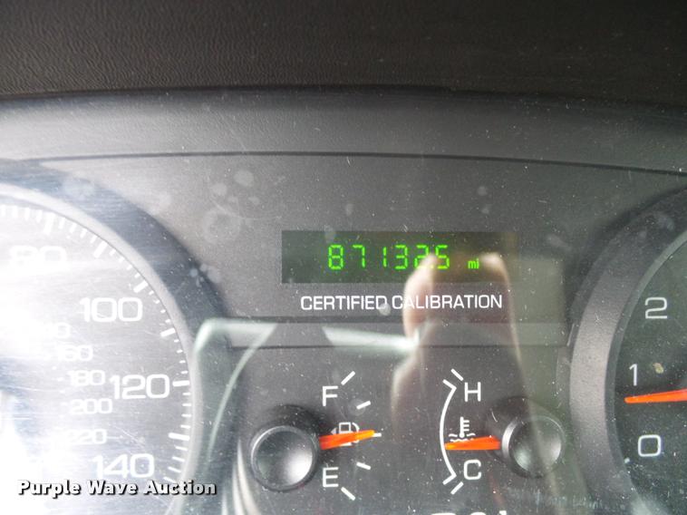 image for item L7224 2011 Ford Crown Victoria Police Interceptor