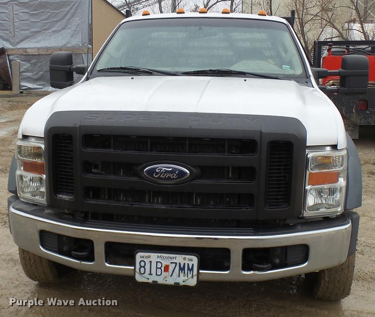 image for item L7238 2008 Ford F450 Super Duty XL flatbed truck