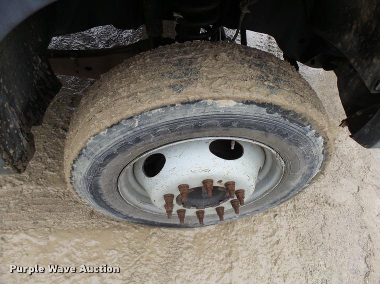 image for item L7238 2008 Ford F450 Super Duty XL flatbed truck