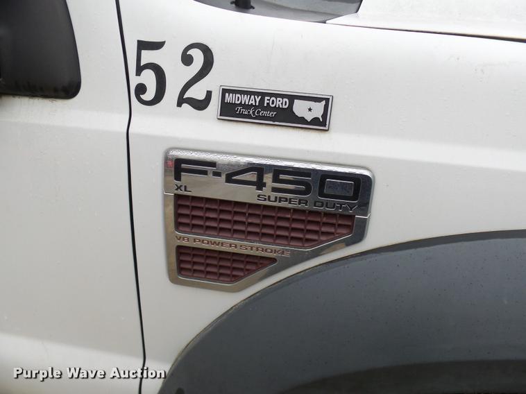 image for item L7238 2008 Ford F450 Super Duty XL flatbed truck