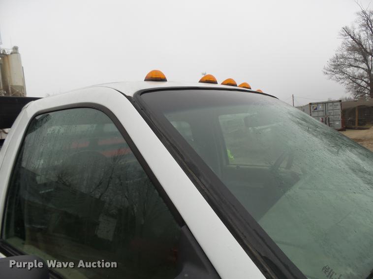 image for item L7238 2008 Ford F450 Super Duty XL flatbed truck