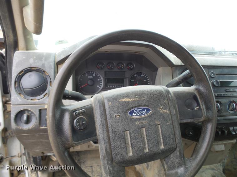 image for item L7238 2008 Ford F450 Super Duty XL flatbed truck