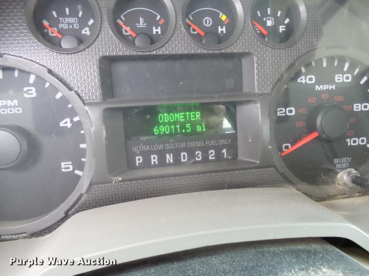 image for item L7238 2008 Ford F450 Super Duty XL flatbed truck