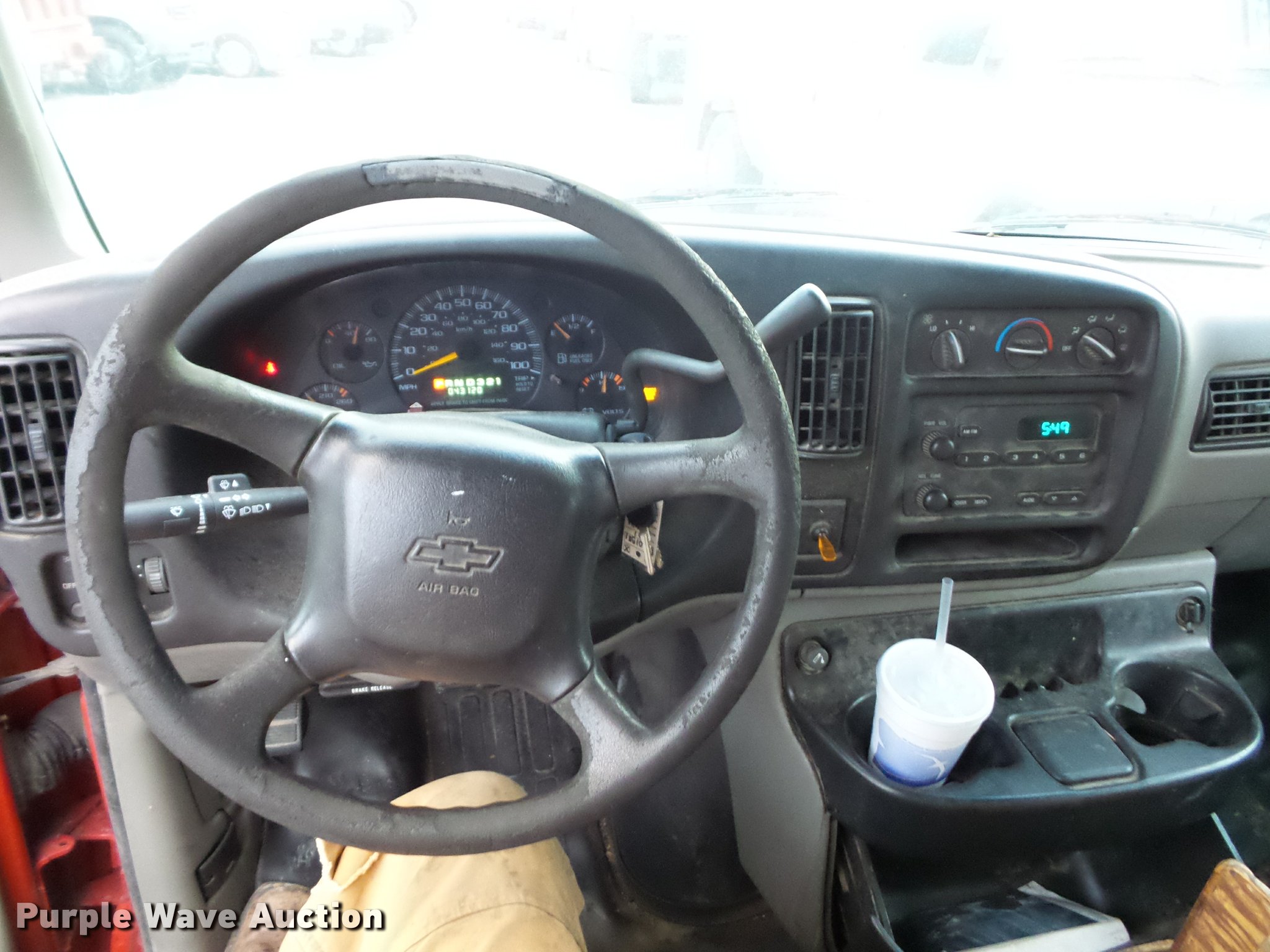 2001 Chevrolet Express 2500 Cargo van in Moscow Mills, MO Item DA5843