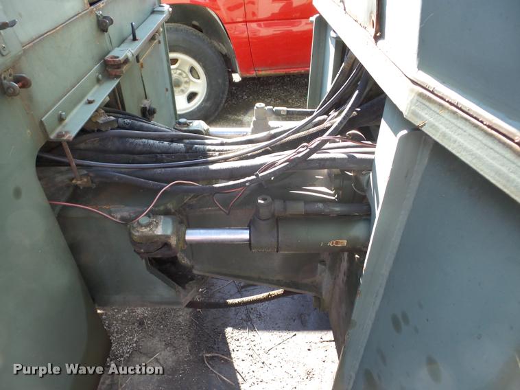 image for item AG9083 1984 Bomag double drum roller